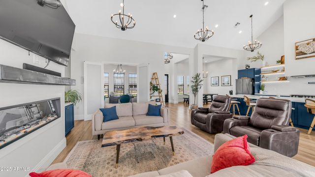 29617 W EAGLE Drive, Palo Verde, AZ 85343