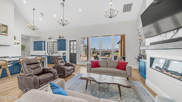 29617 W EAGLE Drive, Palo Verde, AZ 85343