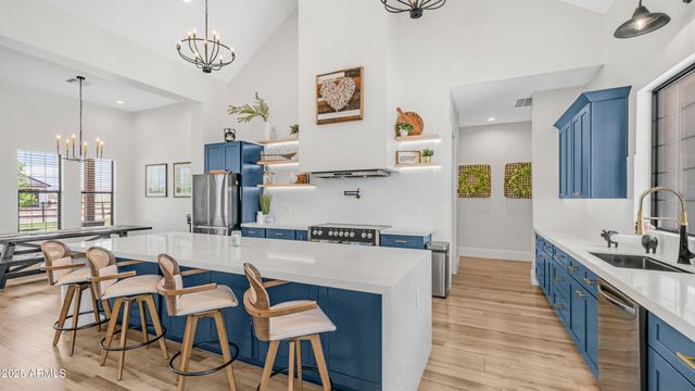 29617 W EAGLE Drive, Palo Verde, AZ 85343