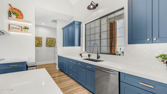 29617 W EAGLE Drive, Palo Verde, AZ 85343