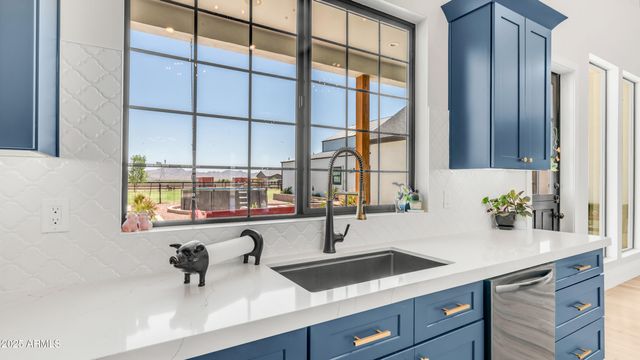 29617 W EAGLE Drive, Palo Verde, AZ 85343