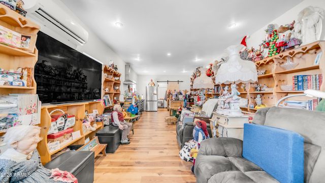 29617 W EAGLE Drive, Palo Verde, AZ 85343