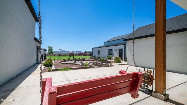 29617 W EAGLE Drive, Palo Verde, AZ 85343