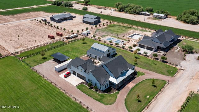 29617 W EAGLE Drive, Palo Verde, AZ 85343