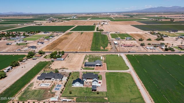 29617 W EAGLE Drive, Palo Verde, AZ 85343