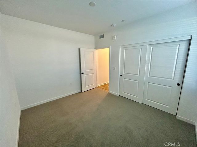 6114 Valentina Way 101, Eastvale, CA 92880