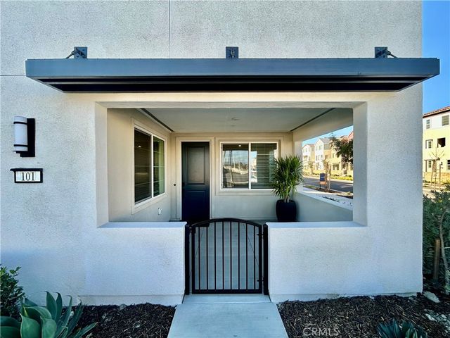 6114 Valentina Way 101, Eastvale, CA 92880