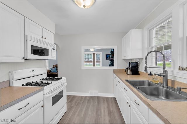 7717 Wadsworth Road, Medina, OH 44256