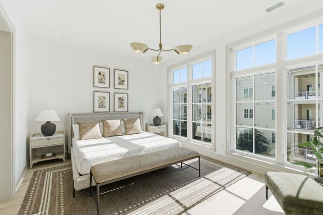 530 Helmsman Street 530, Charleston, SC 29492