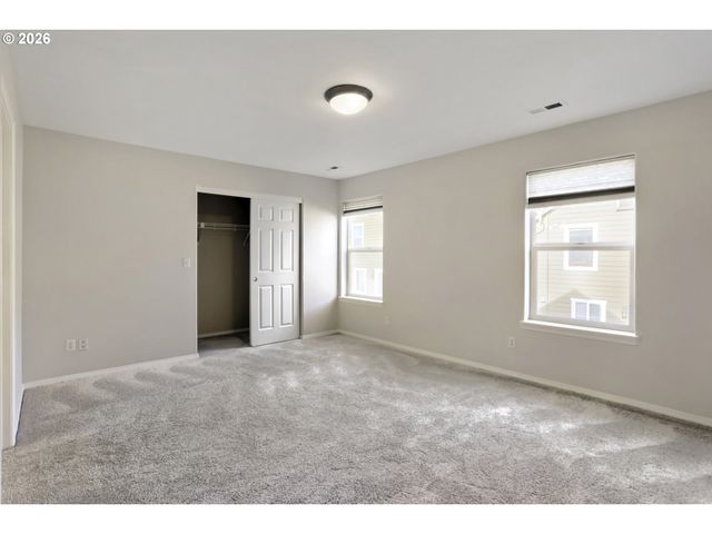 16161 Nw FESCUE Ct, Portland, OR 97229