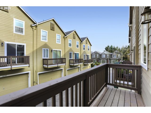 16161 Nw FESCUE Ct, Portland, OR 97229