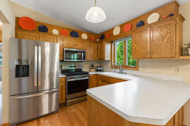 11721 Colorado Avenue N, Champlin, MN 55316