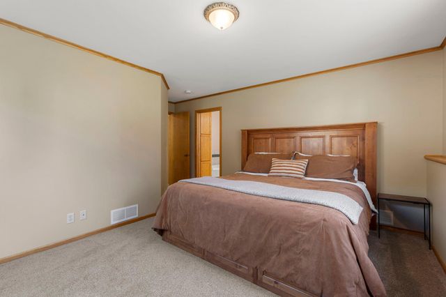 11721 Colorado Avenue N, Champlin, MN 55316