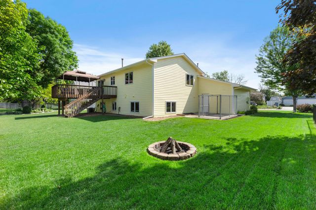 11721 Colorado Avenue N, Champlin, MN 55316