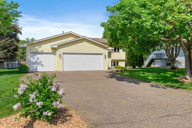 11721 Colorado Avenue N, Champlin, MN 55316