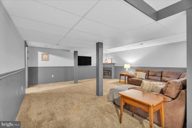 76 E TOMLIN STATION RD, Mickleton, NJ 08056