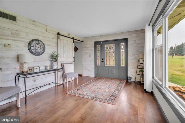 76 E TOMLIN STATION RD, Mickleton, NJ 08056