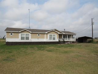 2009 Bluhm Road, West, TX 76691