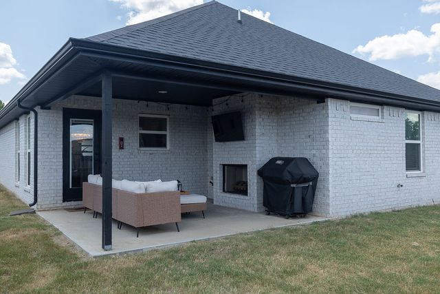 4502 W Barhem Drive, Fayetteville, AR 72704