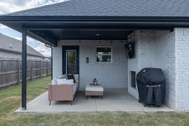 4502 W Barhem Drive, Fayetteville, AR 72704