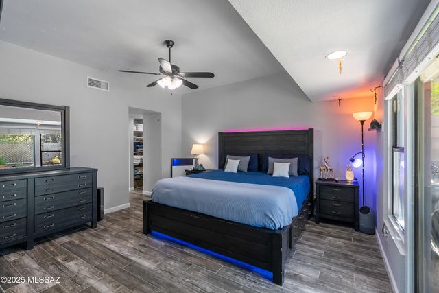 2162 E Barrett Lane, Tucson, AZ 85719