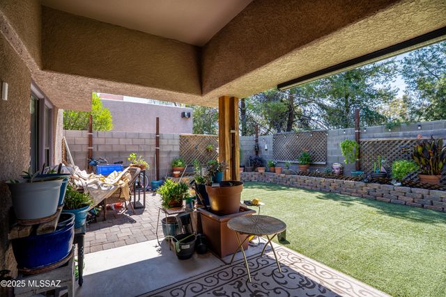 2162 E Barrett Lane, Tucson, AZ 85719