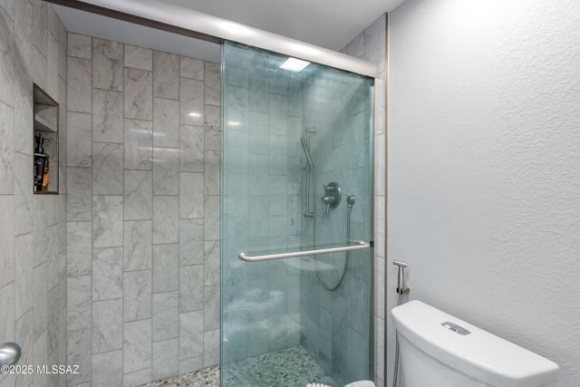 2162 E Barrett Lane, Tucson, AZ 85719