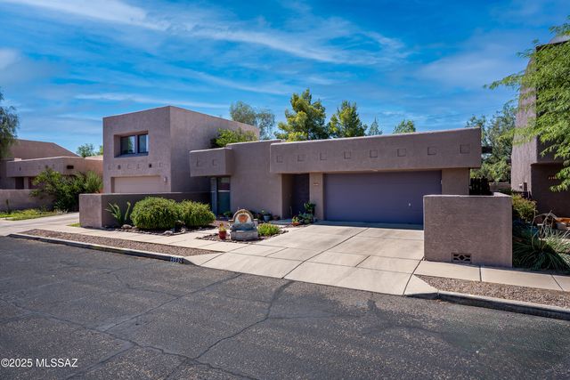 2162 E Barrett Lane, Tucson, AZ 85719