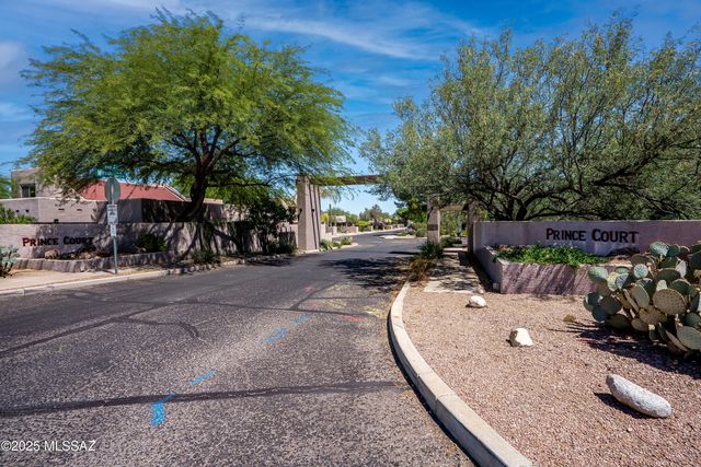 2162 E Barrett Lane, Tucson, AZ 85719