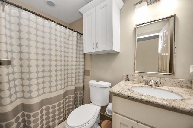 4510 Inker Street B, Houston, TX 77007