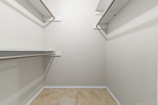 133 Bolerio, Universal City, TX 78148