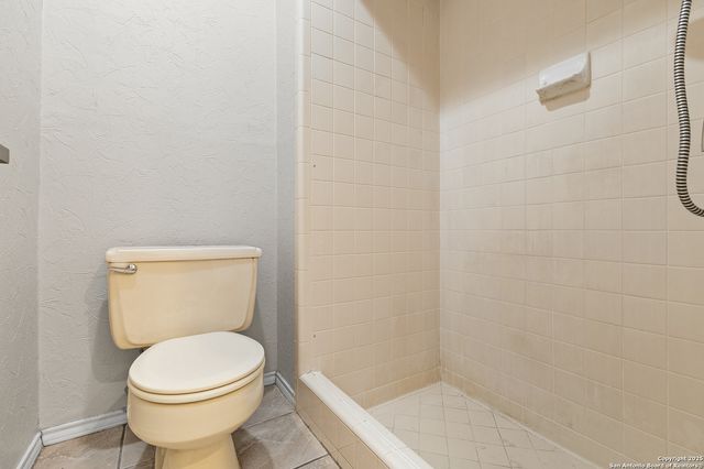 133 Bolerio, Universal City, TX 78148