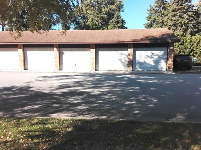 12721 Park Place 2B, Crestwood, IL 60418