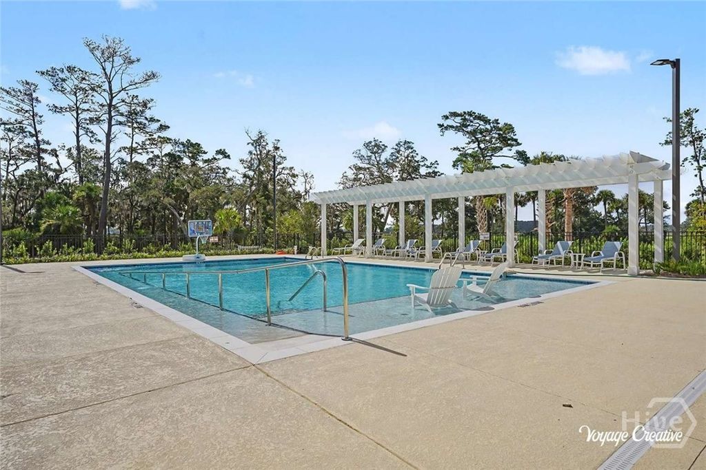 Image 10 of property listing at 114 Grand Harbor Circle, Savannah, GA 31411
