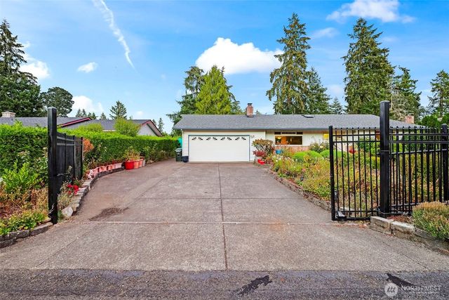 18911 9th Avenue Ct E, Spanaway, WA 98387