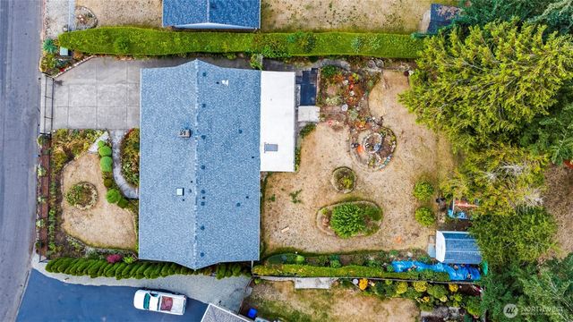 18911 9th Avenue Ct E, Spanaway, WA 98387