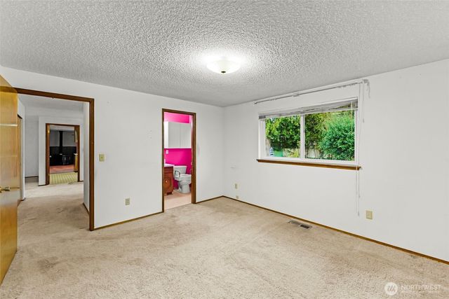 18911 9th Avenue Ct E, Spanaway, WA 98387