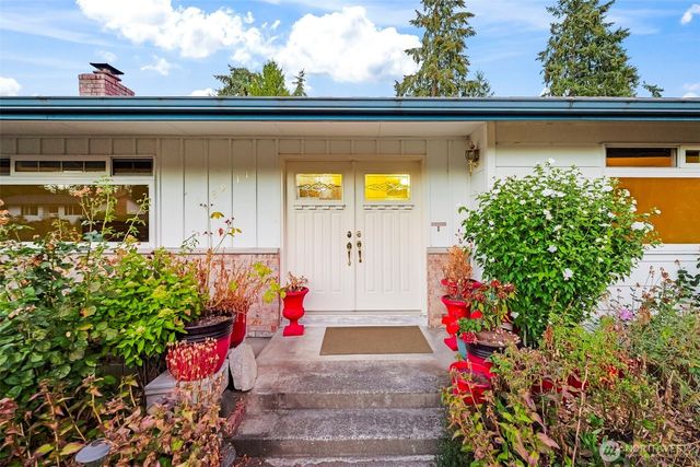 18911 9th Avenue Ct E, Spanaway, WA 98387