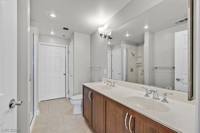 150 Las Vegas Boulevard 1501, Las Vegas, NV 89101