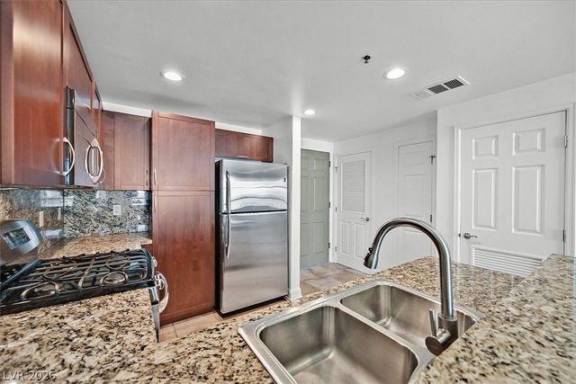 150 Las Vegas Boulevard 1501, Las Vegas, NV 89101