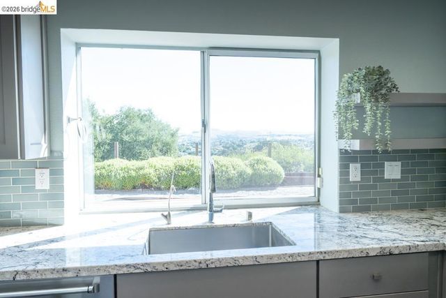 126 Barington Dr, Vallejo, CA 94591