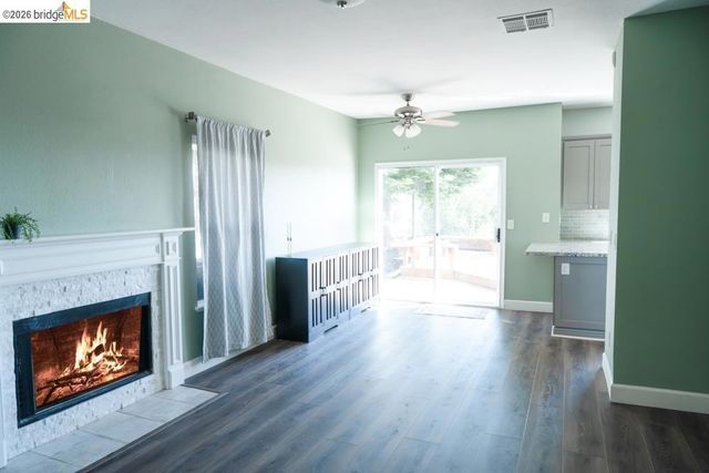 126 Barington Dr, Vallejo, CA 94591