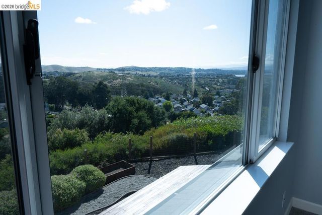 126 Barington Dr, Vallejo, CA 94591