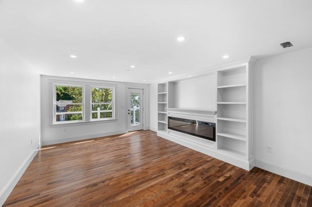 58 Granite Street 4, Gloucester, MA 01930