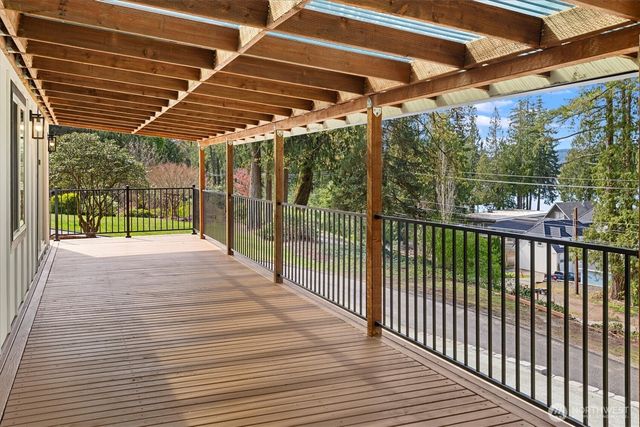 18280 E State Route 106, Belfair, WA 98528