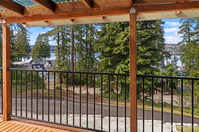 18280 E State Route 106, Belfair, WA 98528