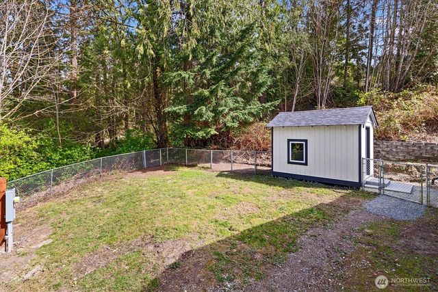 18280 E State Route 106, Belfair, WA 98528