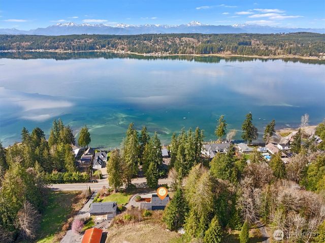 18280 E State Route 106, Belfair, WA 98528