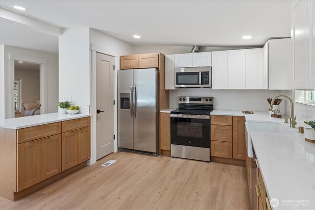 18280 E State Route 106, Belfair, WA 98528