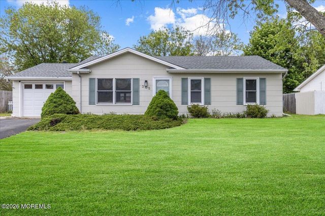 305 6th Street, Waretown, NJ 08758